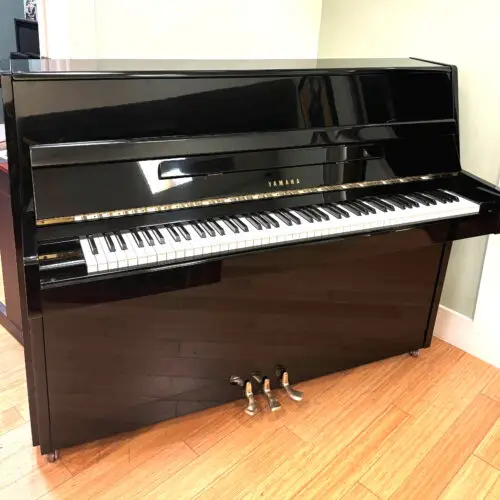 Yamaha upright