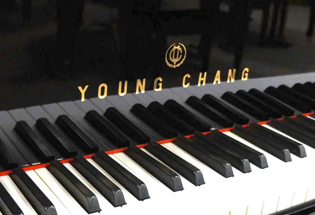 young_chang_grand_piano